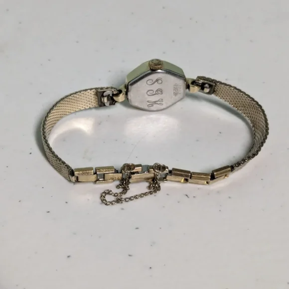 Benrus RARE Vintage 60s 14K Gold 20 Micron Plating Women's Watch - Working Watches